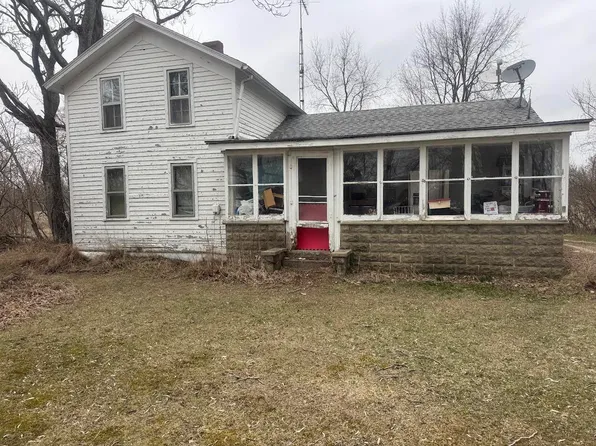 16420 Grass Lake Rd, Grass Lake, MI 49240