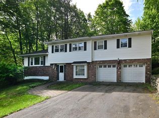 26 Greenridge Way, Spring Valley, NY 10977
