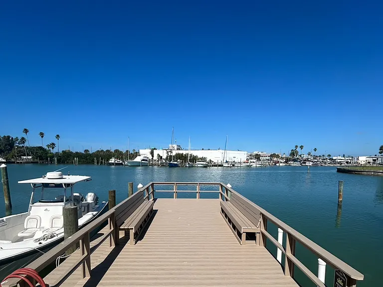 12500 Capri Cir N #203 — Photo 15