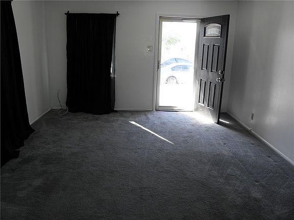 4th image of 5927 Jemez Dr