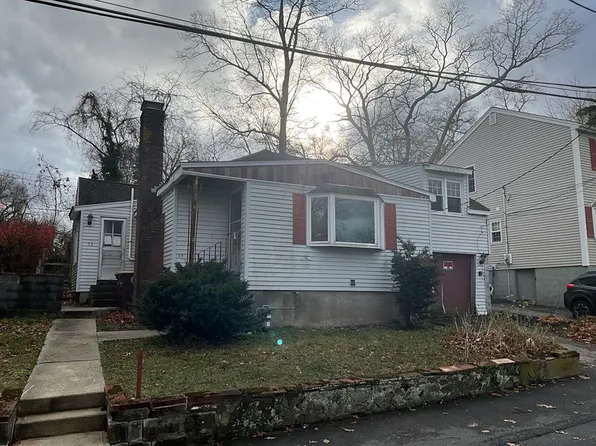 53 Morningside Path, Weymouth, MA 02189