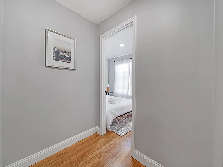 16 Mitchell St #2 — Photo 12