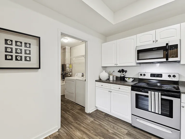 Forest Ridge Apartments — Photo 4