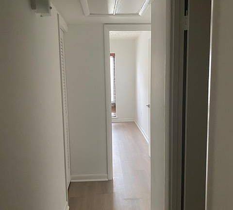 5th image of 124 Roberts Ln APT 300