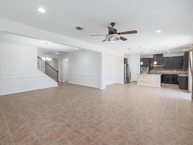 8725 Panadero Dr — Photo 6