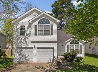 2816 Two Lakes Cir S, Atlanta, GA 30349