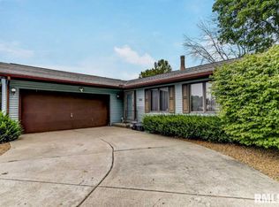 216 Astoria Rd, Springfield, IL 62704