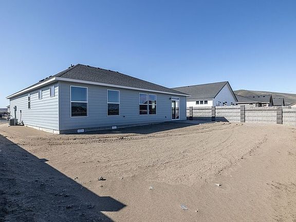 2nd image of 8322 Ballard Loop