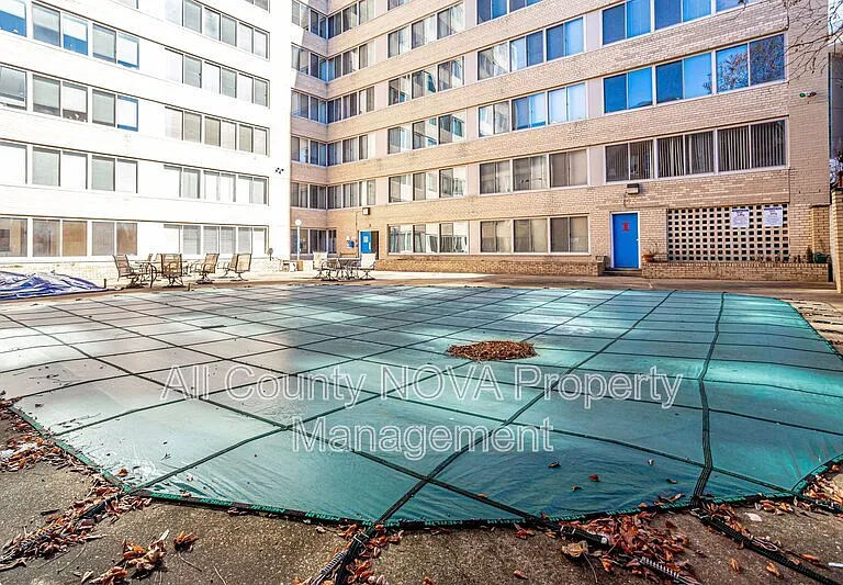 922 24th St NW #301 — Photo 39