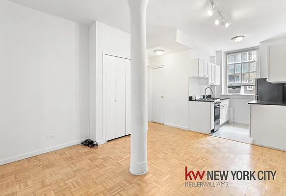 Rented by Keller Williams NYC | media 9