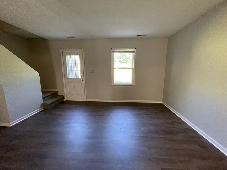 139 Cedar Crest Dr #103 — Photo 3