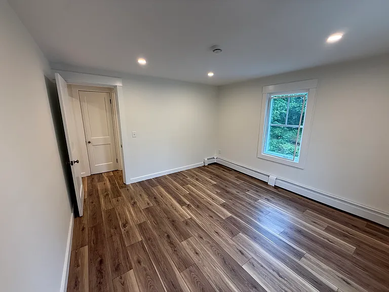 11 Lincoln St #9.5 — Photo 14