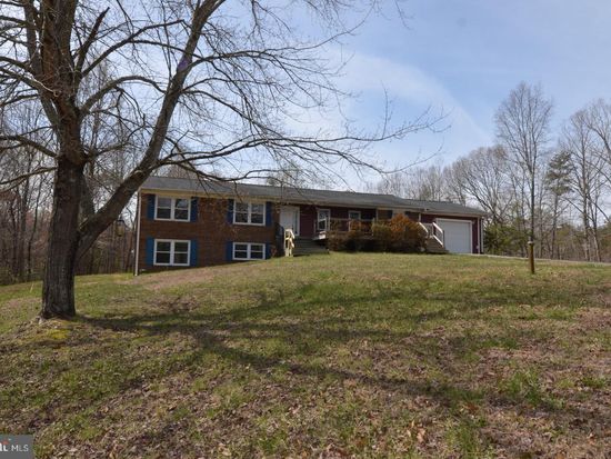 65 Norman Rd, Stafford, VA 22554
