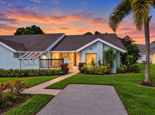 10871 Lake Front Place, Boca Raton, FL 33498