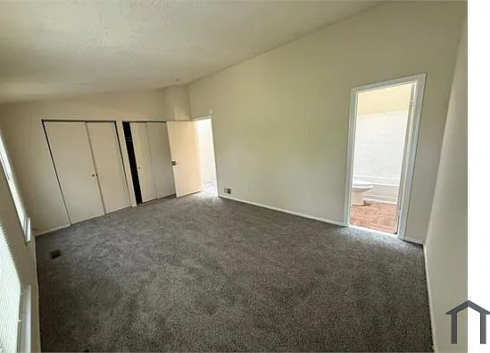 3 bed, $2,800 — Photo 1