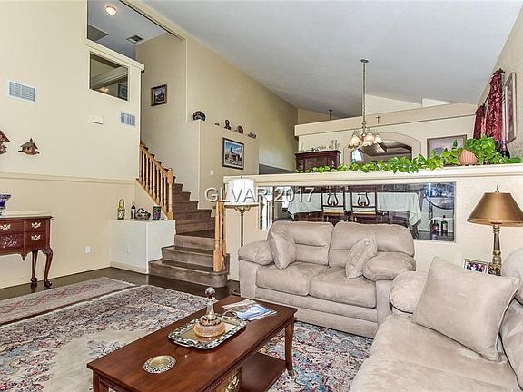 4th image of 8944 Dove Cove Dr