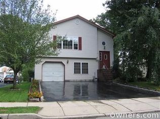 56 Amherst Ave, Colonia, NJ 07067