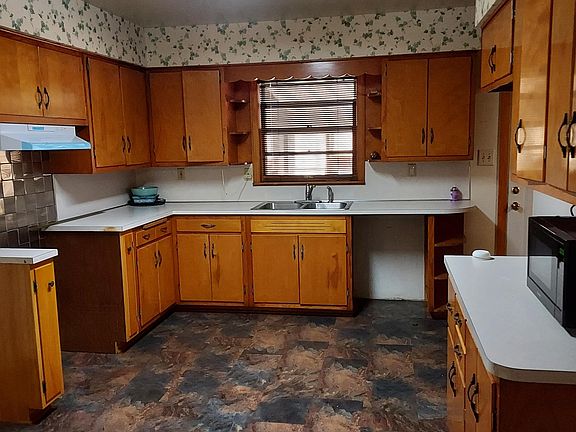 2nd image of 508 Hirsch Ave