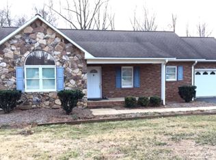 4729 33rd Street Dr NE, Hickory, NC 28601