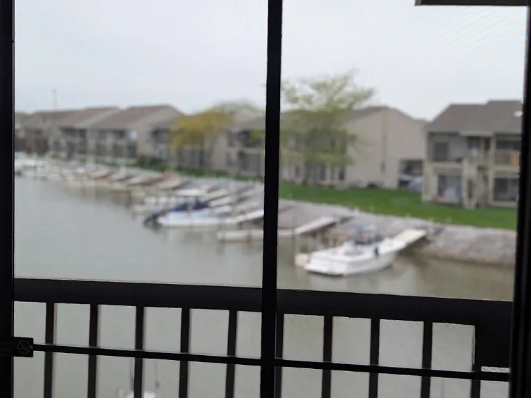 6254 N Harris Harbor Dr — Photo 16