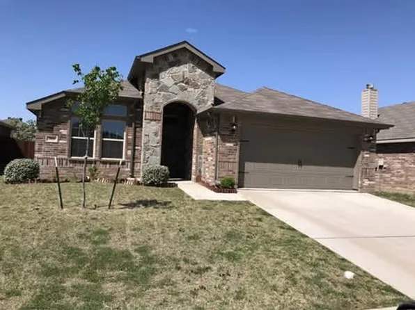 2808 Adams Fall Ln, Fort Worth, TX 76123