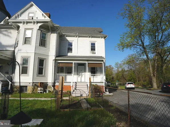 1000 Edmondson Ave #4, Catonsville, MD 21228