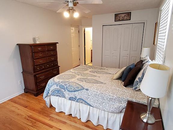 5th image of 113 Westdale Ave