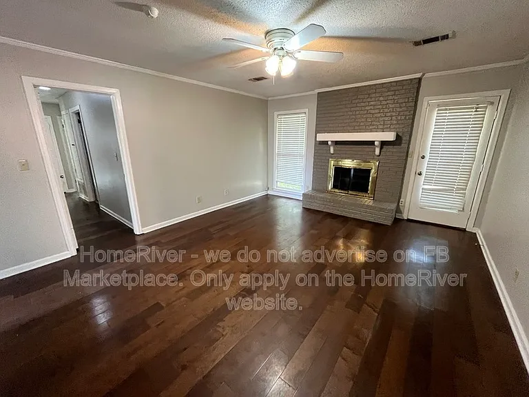 2224 W Aberdeen Dr — Photo 9