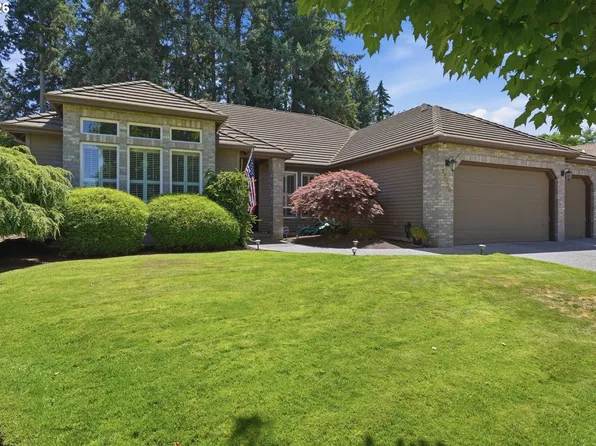 21820 SW Fuller Dr, Tualatin, OR 97062