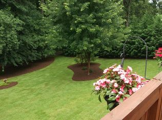 100 Burl Hollow Ln, Greer, SC 29651