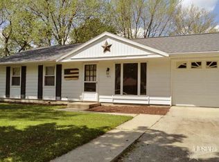 627 Springbrook Rd, Fort Wayne, IN 46825