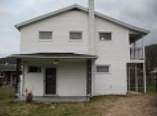 305 Center St, Richlands, VA 24641