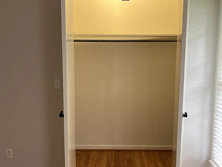 810 Davis Dr — Photo 9