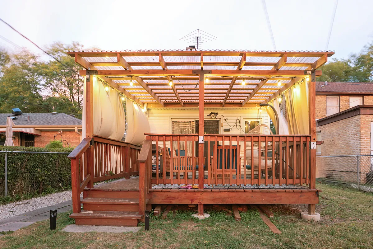 Building Photo - 7448 Kenneth Ave