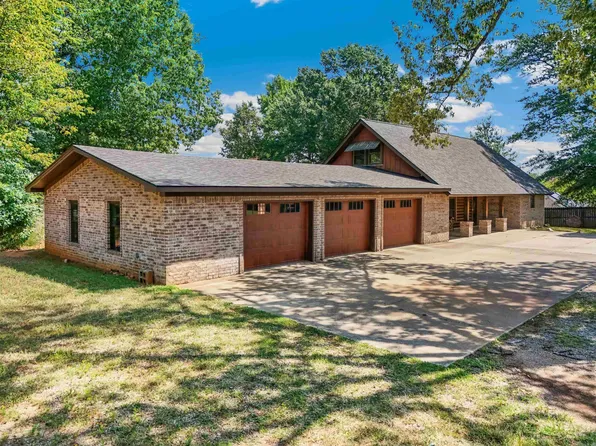1028 Woody Dr, Alexander, AR 72002