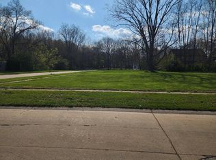 6092 Dexter St, Romulus, MI 48174