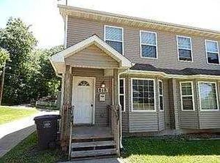 818 Bancroft St, Des Moines, IA 50315