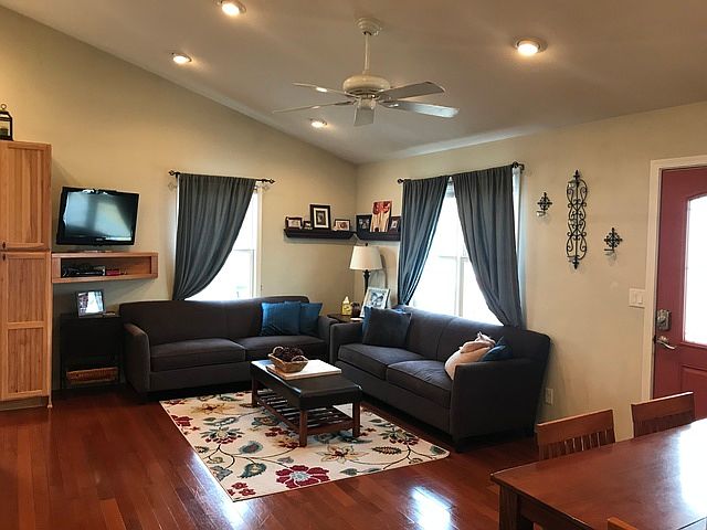1st image of 1365 Tonti St