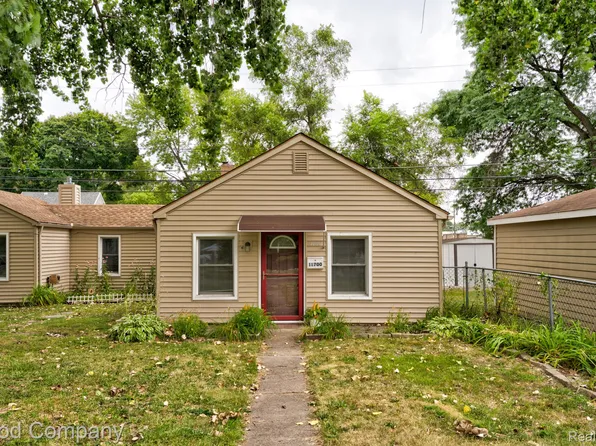 11700 Cavell St, Livonia, MI 48150