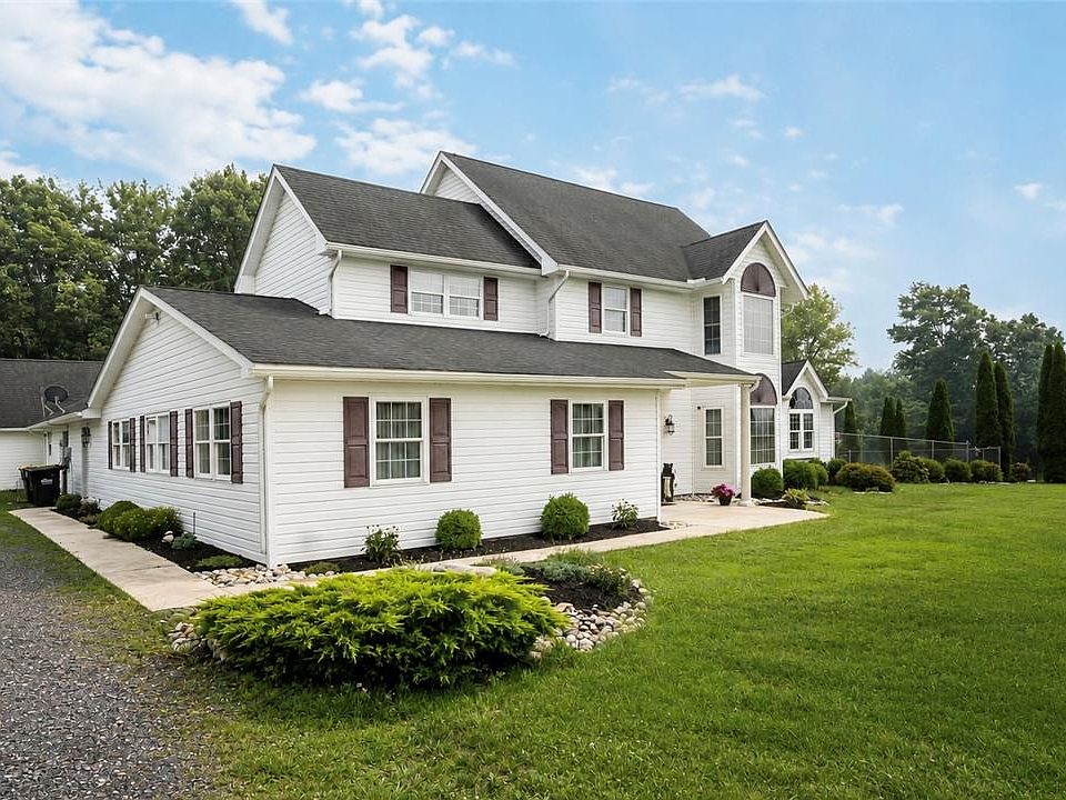1st image of 203 Terrace Dr