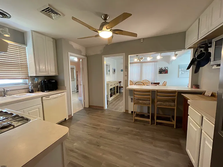 307 N Essex Ave — Photo 13