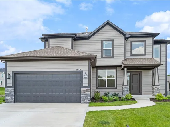 28605 W 161st Ter, Gardner, KS 66030