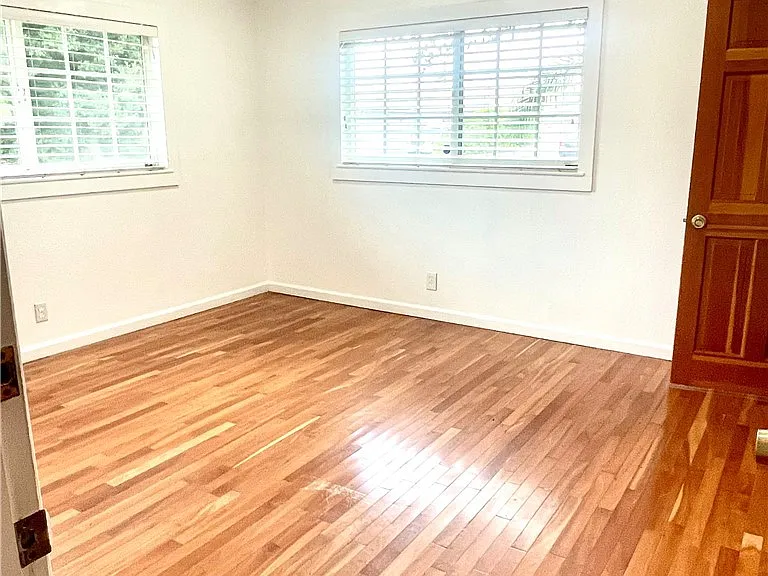 5702 Cynthia Ln — Photo 9
