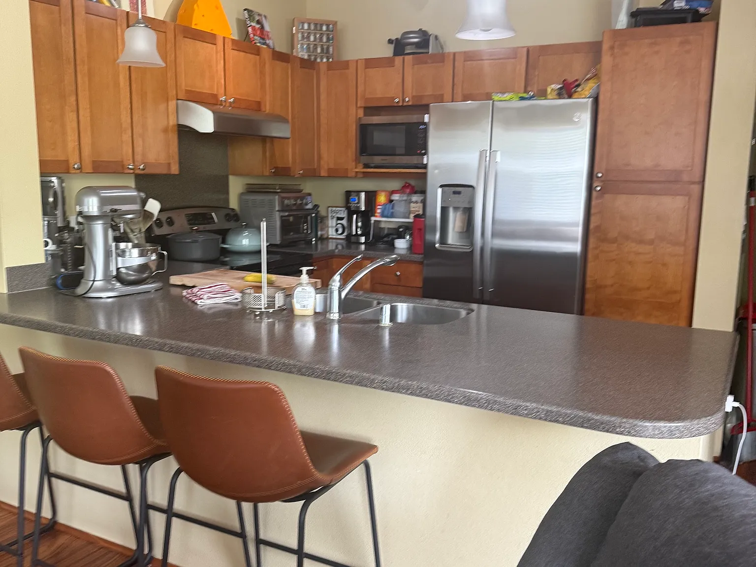 3 bed, 1231 sqft, $3,950 — Photo 4