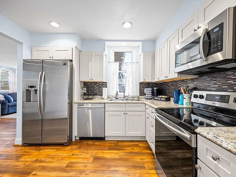 207 N Harvard Ave — Photo 10