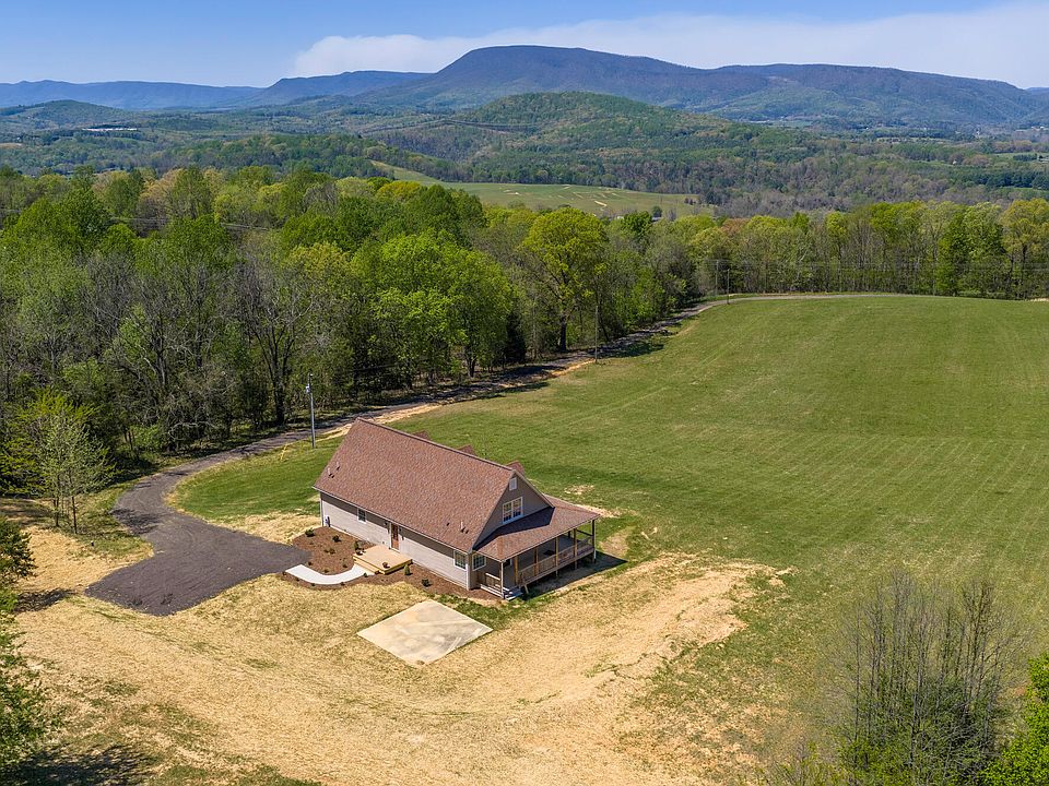 1st image of 141 Montella Ln