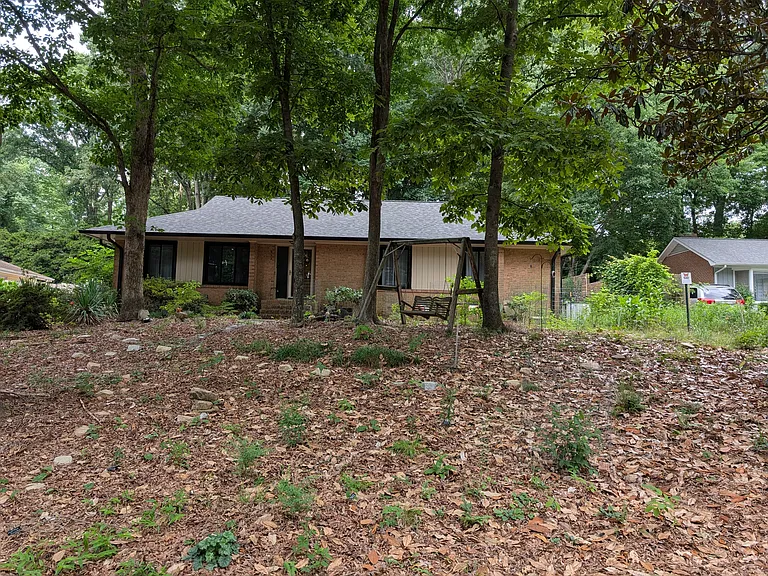 912 Pinafore Dr — Photo 1