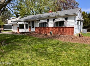 3714 Dewlawn Dr, Toledo, OH 43614