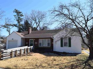 2235 SW Hazelton Ct, Topeka, KS 66606