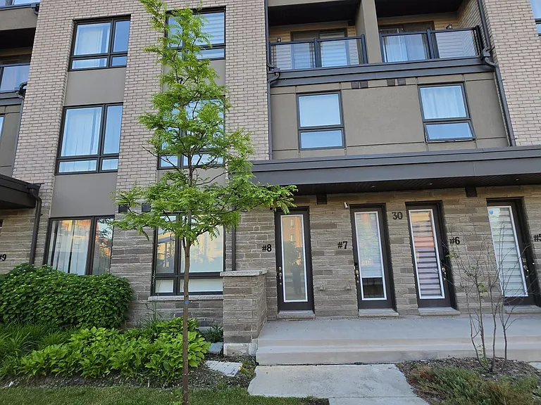 30 Woodstream Dr — Photo 1